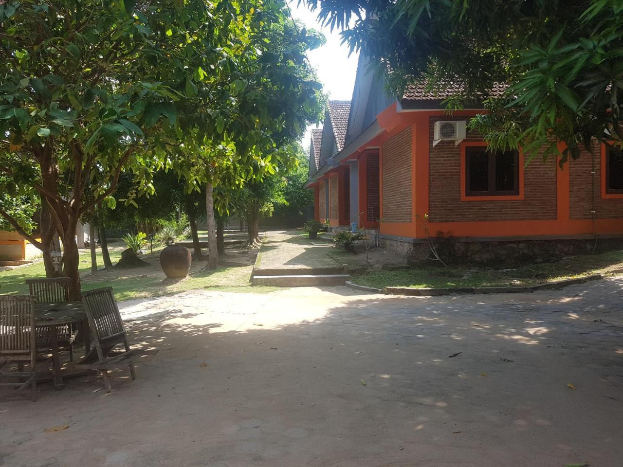 Mangrove Inn Karimunjawa Exterior foto